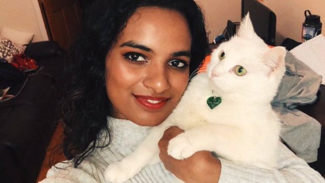 Liberal Twitter Gets Dumped, And Posts Online How She’ll Tell Her Cat