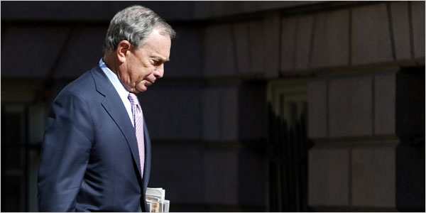 Money Can’t Buy Him Love; Low turnout, unhappy audiences, and bad polling for Mike Bloomberg