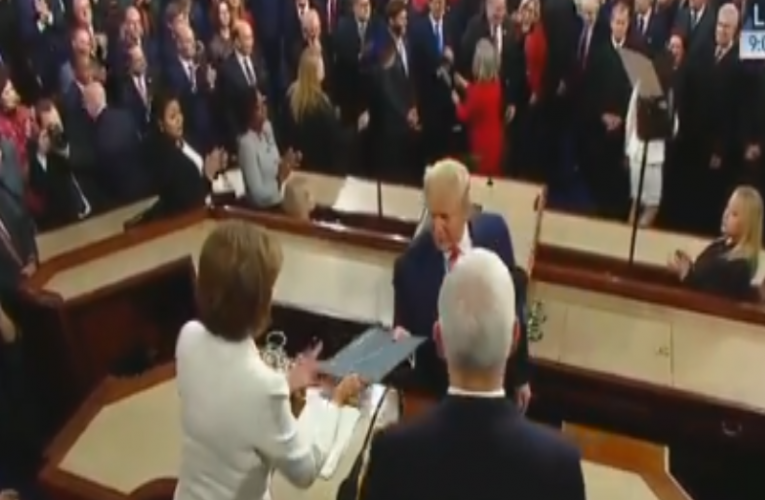 What Trump just did to Pelosi at the SOTU has Dems demanding he be impeached again