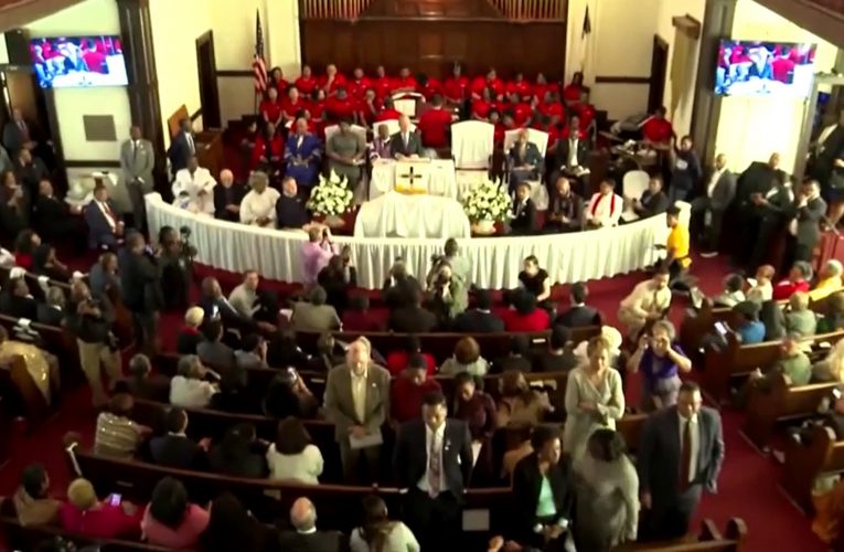 WATCH: Black Congregation Turns Their Back on Mike Bloomberg At Speech
